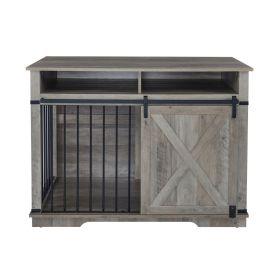 WF005-GW,The dog cage has a large space